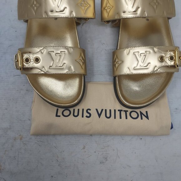 Louis Vuitton Gold Buckle Bom Dia Monogram Flat Slide Sandal - Picture 12 of 14
